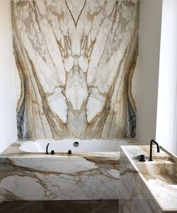 Calacatta Gold Porcelain Tile